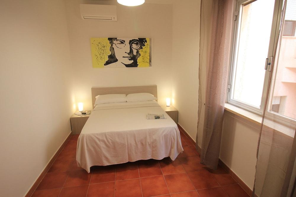 Guest House 3*